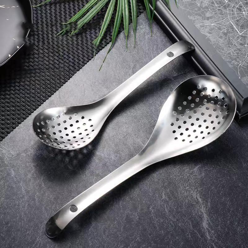 1 Pack Stainless Steel Colander Kitchen Colander Spoon Filter Strainer Food Scoop Perforated Skimmer Colander Easy To Clean