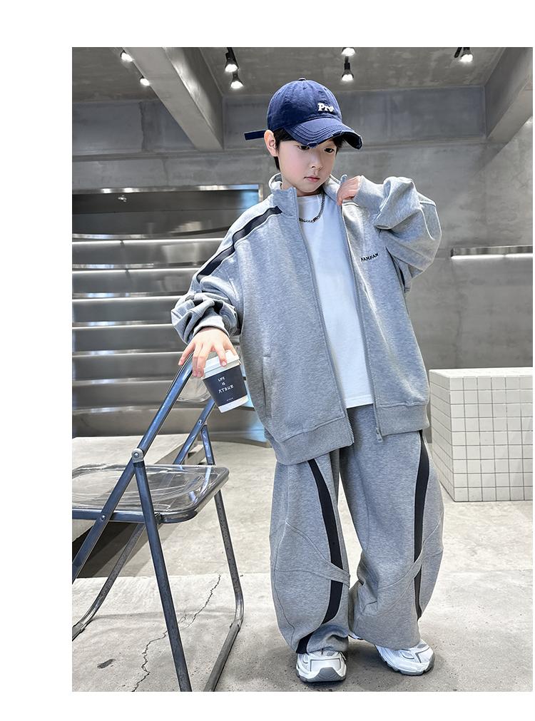 Boys' Spring and Autumn Set 2026 New Style Big Boys' Spring and Autumn Sports Children's Trendy Handsome and Fashionable Coat