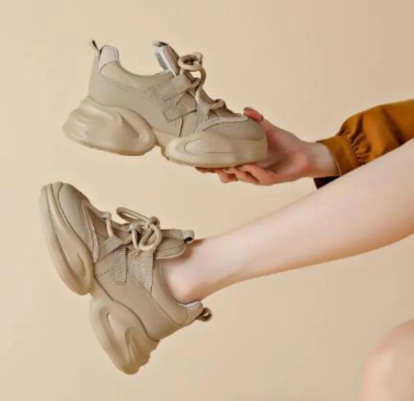 Модные 8 см Новая Натуральная Кожа Женские Летние Полые Воздушная Сетка Платформа Клиновидные Массивные Кроссовки Осень Весна Мода На шнуровке Повседневная Обувь