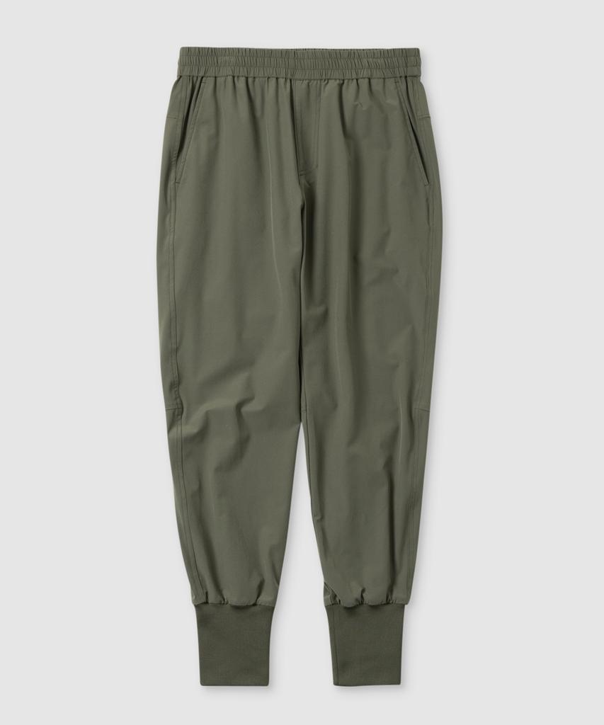 MUSINSA STANDARD SPORTS Moveright Squat Jogger Pants (2 Colors)