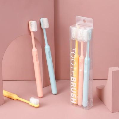 Набор зубных щеток Candy Color Soft Bristle с чехлом для взрослых и пар