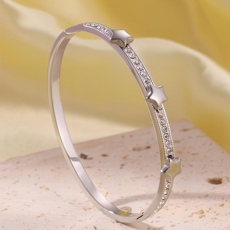 Women's High-end Couple's Bracelet Five-pointed Star Titanium Steel Bracelet