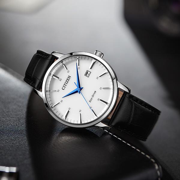 Citizen Кварцевые часы Eco Drive с питанием от света, ремешок из натуральной кожи, унисекс, белый циферблат BM7461-18A