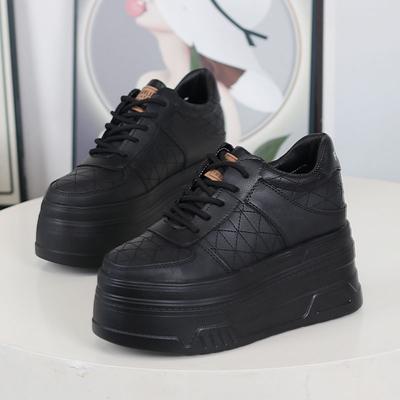 Женская обувь – Кроссовки