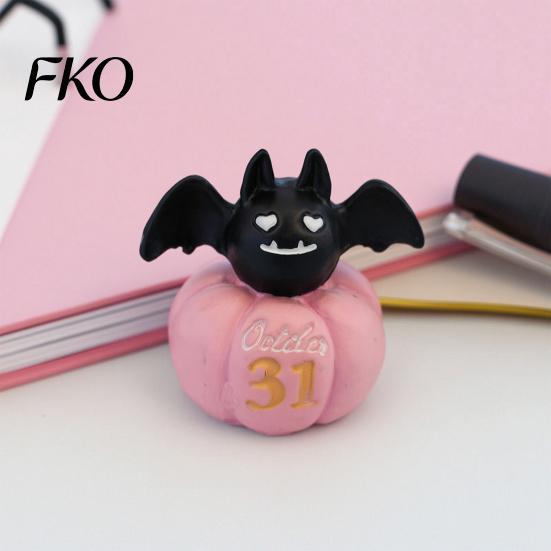 Small Party Decorations Cute Halloween Resin Sculpture, Table Decorations, Mini Adorable Owl Bat Figurines Pumpkin Ghost Decor for Home