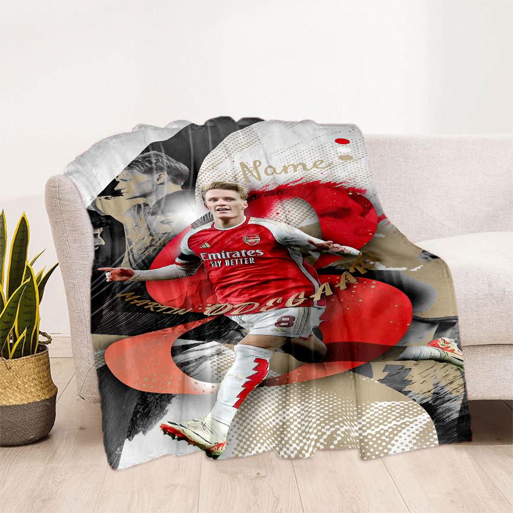 Arsenal Football Club Crest Customize Text Blanket Cozy Personalized Blanket Soft Warm Cozy Perfect for Office Picnics Nap Bedding for All Occasions