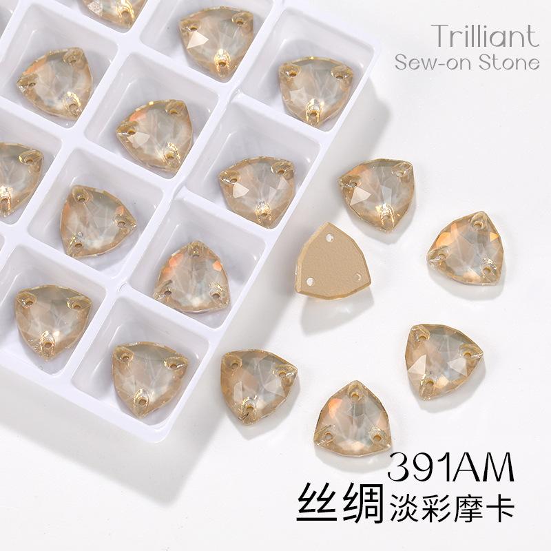 Hot Sale Crystal Rhinestones Triangle Glitter Charms for Shoes DIY 3D Accessories