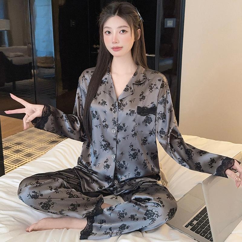 Japanese and Korean style floral bear girl pajamas spring and autumn silky ice silk loungewear cartoon long-sleeved two-piece set