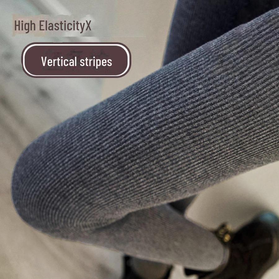 Женские леггинсы с подкладкой из серого полосатого бархата для осени/зимы — теплые, плотные, идеально подходят для верхней одежды.