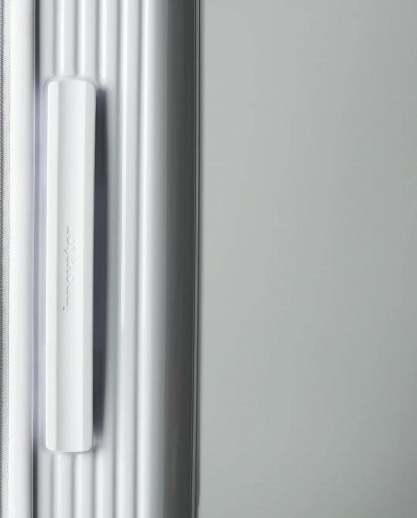 Suitcase INV50 Mirror Surface 38L Warranty Snow White [Innovator] 3.3kg