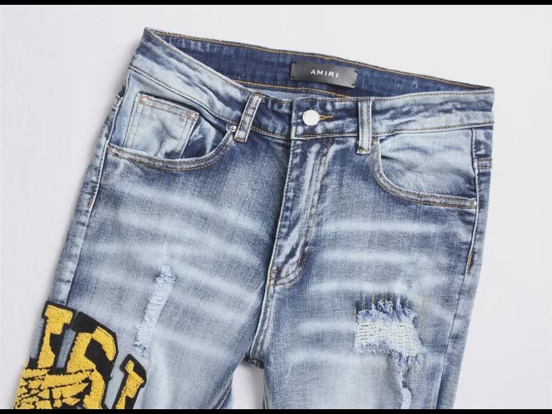 Men's Washed Blue Embroidered Patch Straight Jeans