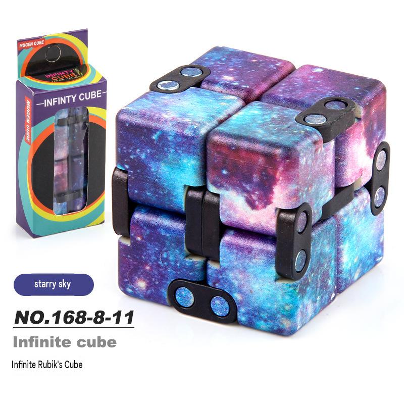 Christmas Stress Relief Fidget Cube Set Adults Kids Infinite Magic Cube Decompression Toy Spinning Cube Gift