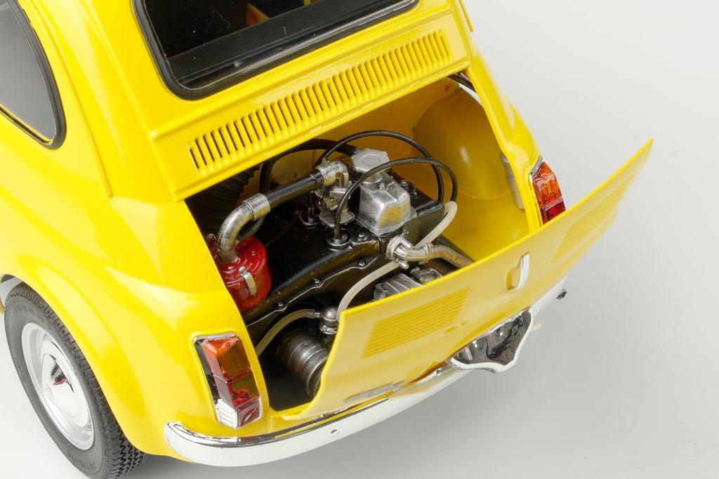 Fiat 500F 1968 Багажник на крышу в комплекте пластиковая модель PIT006 Platts/Italeri 1/12 (автомобиль)