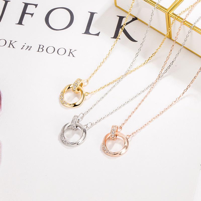 Двойное кольцо Mobius с бриллиантовой инкрустацией, парное ожерелье для мужчин и женщин, легкий, роскошный, нишевый, высококачественный подарок на День святого Валентина