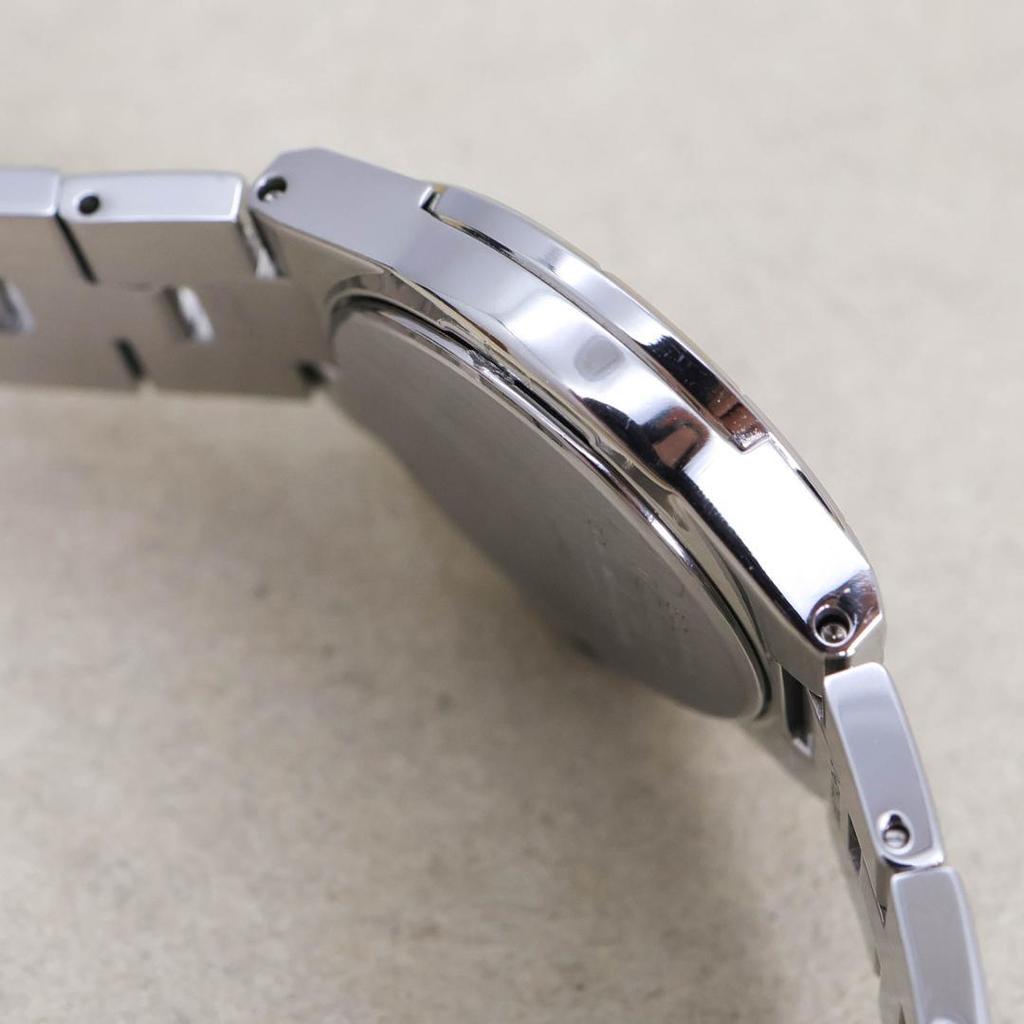 [USED] Working SEIKO Lukia Watch, Red, Women's, Date, 1901