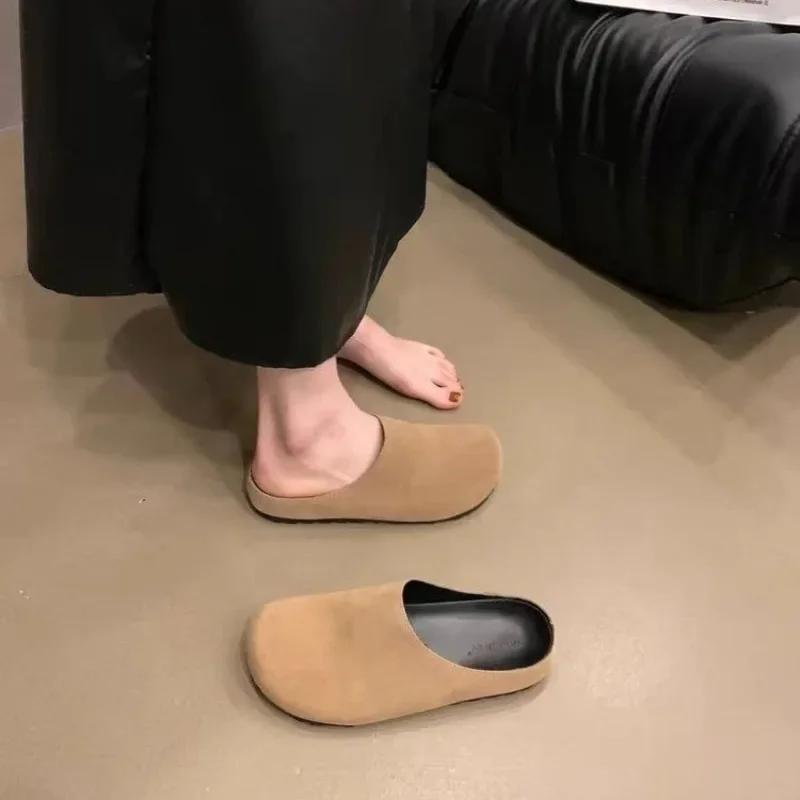 Fashion 2024 Hot Sale Ladies Shoes Basic Women's Slippers Summer Beach Slippers Women Closed Toe Solid Platform Slippers Ladies Shoes