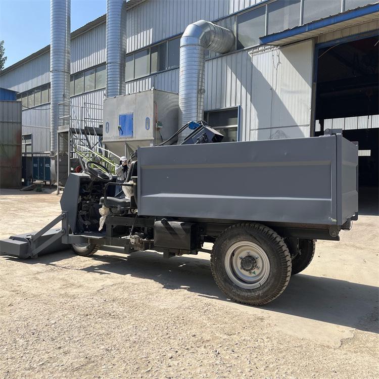 Three-Wheeled Automated Manure Removal and Collection Vehicle