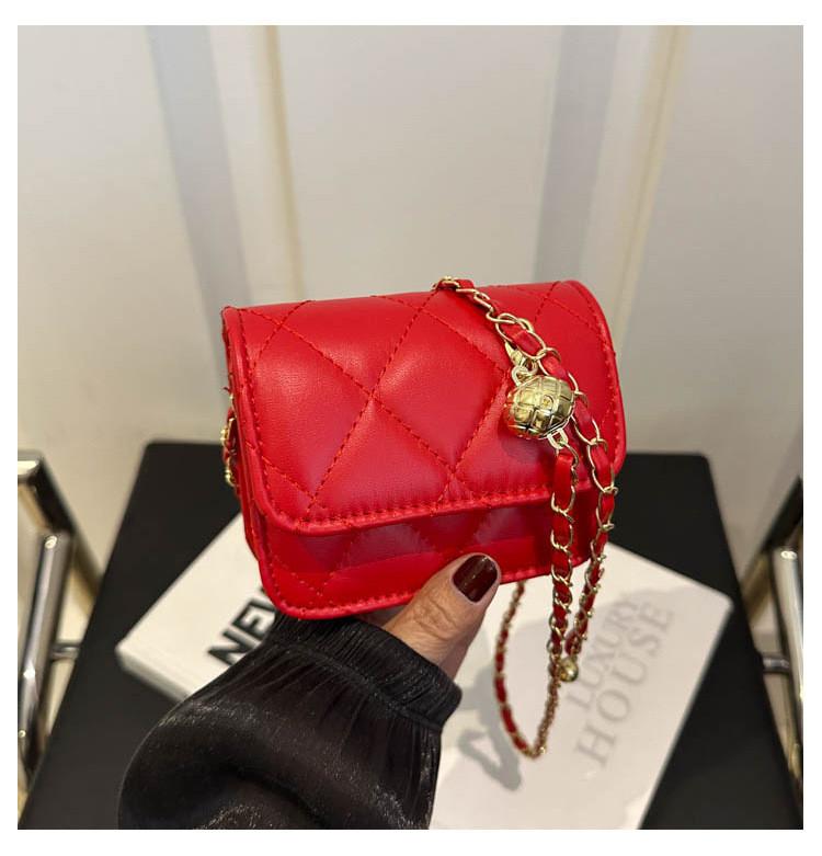 Mini Girls Chain Bag With Quilted Pattern And Trendy Chain Strap For Daily Use