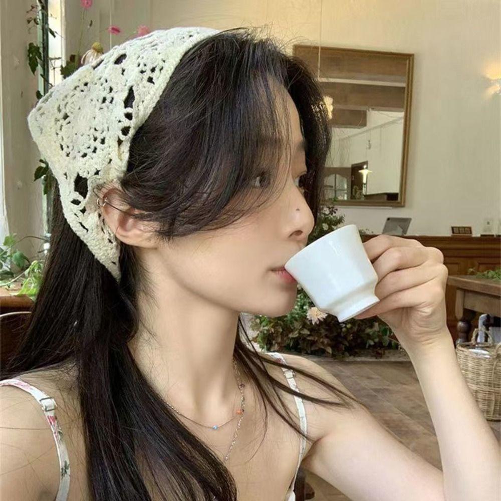 Вязаный крючком платок ручной работы. Шапка. Вязаная повязка на голову. Полотенце. Сладкая треугольная повязка на голову для девочек.