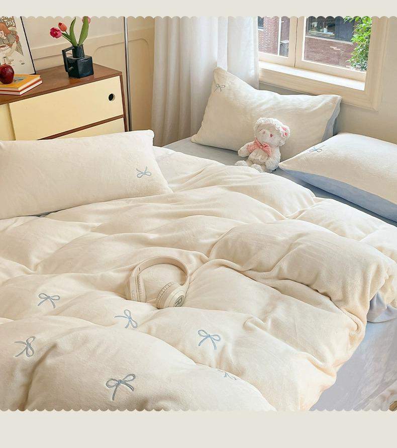 2025 New Thickened Warm Velvet Flannel Coral Fleece Bedding Set - Autumn/Winter Duvet Cover & Three-Piece Bedsheet