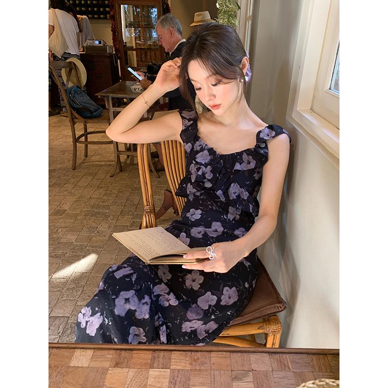 2025 Ранняя весна Французский ретро Элегантное платье с квадратным вырезом и цветочным принтом C3018