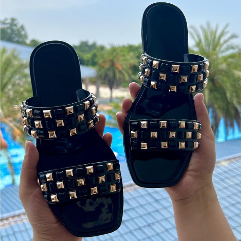 Женские шлепанцы Шлепанцы с заклепками Женские летние уличные модные римские сандалии Уличные шлепанцы на плоской подошве для женщин Дизайнерские сандалии