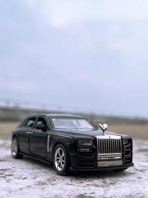 1/36 Модель автомобиля Rolls Royce Phantom из сплава, литая, имитация, игрушка со звуком и светом, 2 открывающиеся двери, игрушки для детей, рождественские подарки