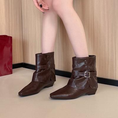 Женская обувь на низком каблуке Модные женские ботильоны Обувь с пряжкой Модные туфли с острым носком Женские короткие ковбойские сапоги Обувь слипоны