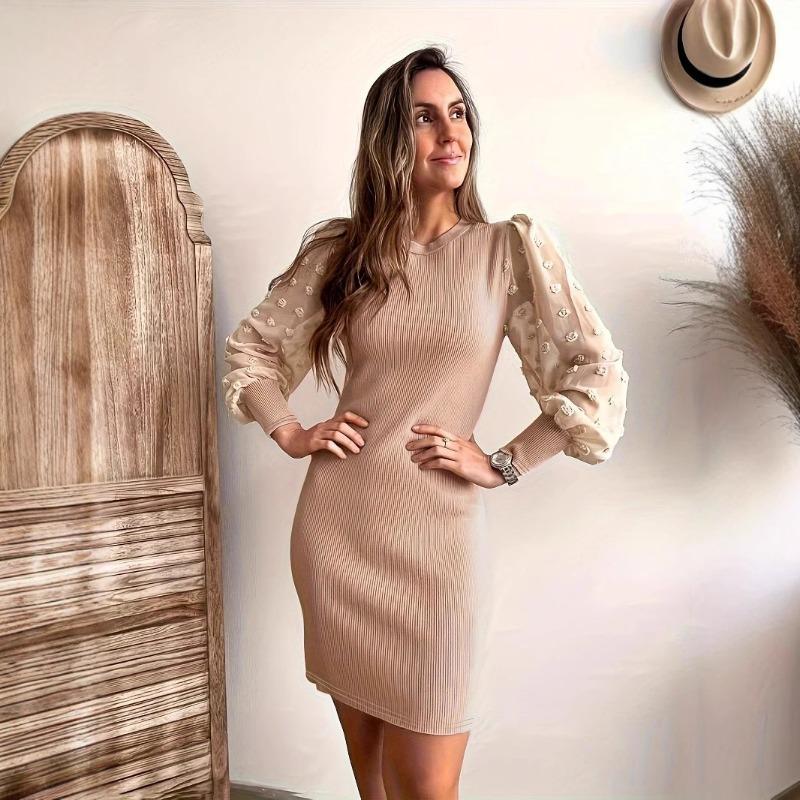 Осеннее женское однотонное платье с длинным рукавом