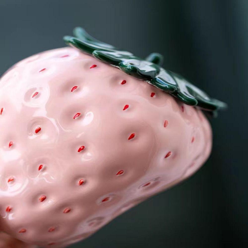 Strawberry Shaped Ceramic Tea Caddies Creative Coffee Container Tea Jar home Ornaments