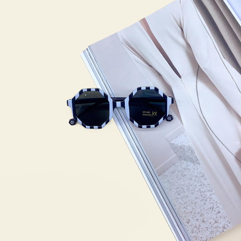 Модные детские солнцезащитные очки с нестандартной оправой из поликарбоната, модные весенние персонализированные солнцезащитные очки для ног