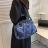 Women Winter Shoulder Bags Space Down Bags Cotton Padded Puffer Large Fashion CrossbodyBag Female Puffy Clutch Christmas Bag