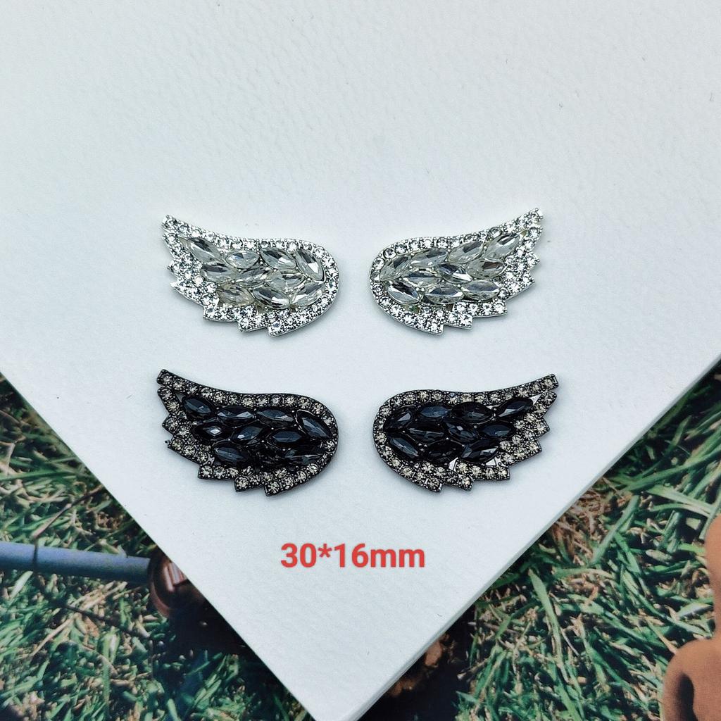 Designer Charms for Junk Case Charms Bulk Luxury Junk Cases Charms Rhinestone Charms for Junk Phone Case Decorative Accessories