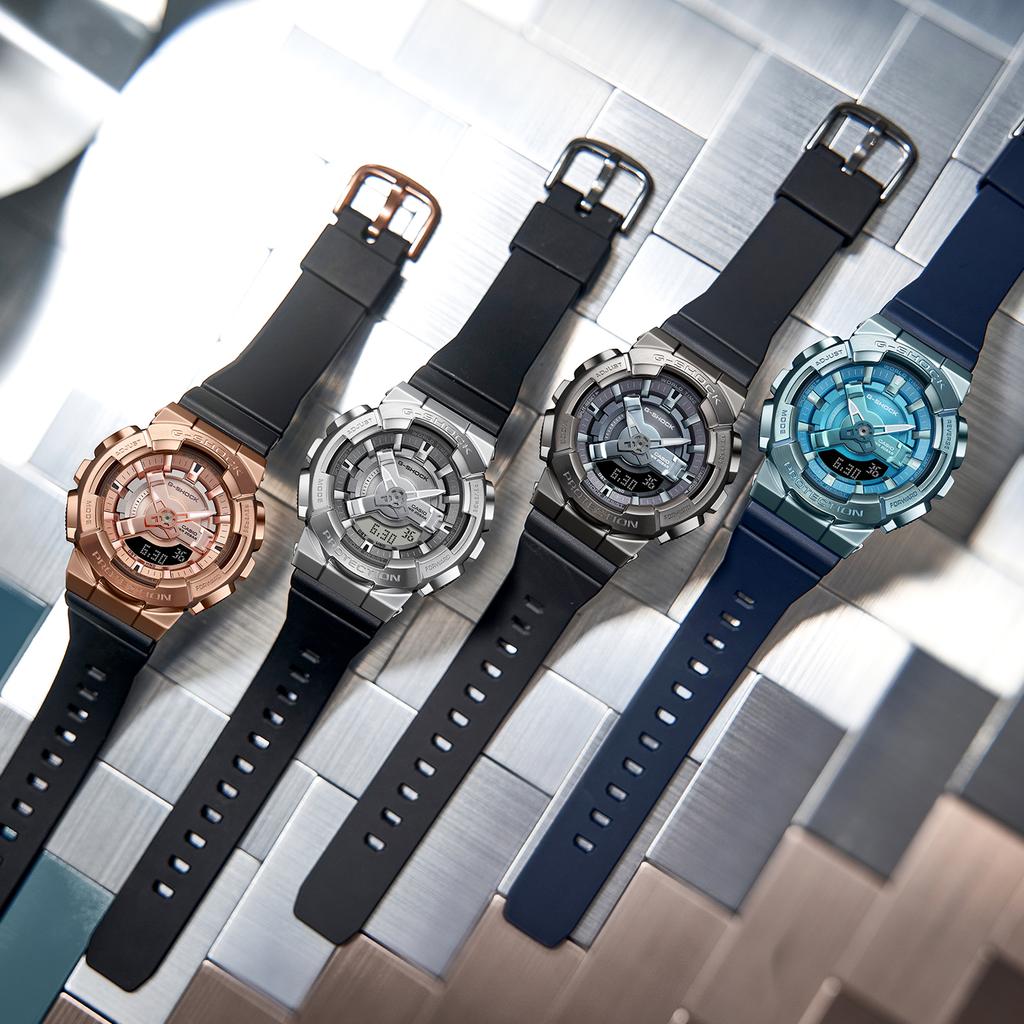 Casio Женские часы из полной серии металла Серебристые GM-S110-1APR GM-S110-1APR