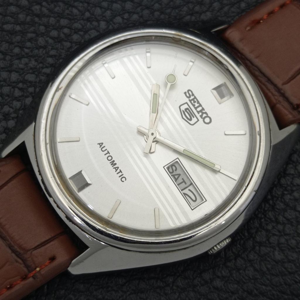 JAPAN VINTAGE SEIKO 5 AUTOMATIC 6309A MENS SILVER COLOR DIAL WATCH A701552-5 R206b-a701552
