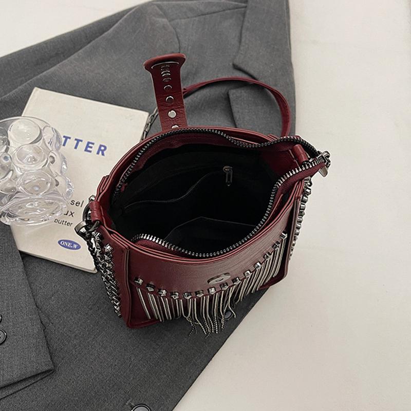 Мини сумки кроссбоди в панк-стиле Женские заклепки и кисточки Ретро сумки Маленькие сумки-мессенджеры Модные винтажные пакеты CLE