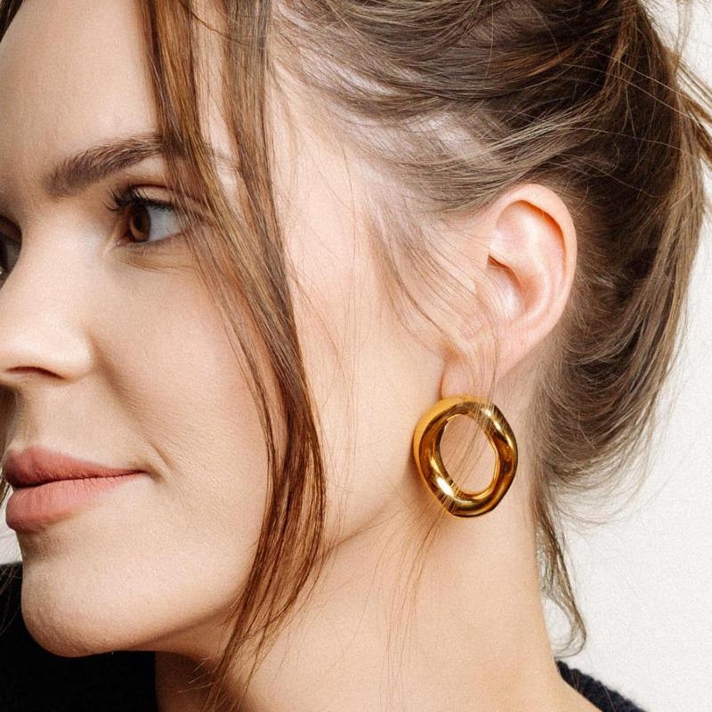 Retro Geometric Spiral Earrings, Women's Hip-hop Gold Earrings, Irregularly Designed Trendy and Cool Personalized Jewelry Earrings.