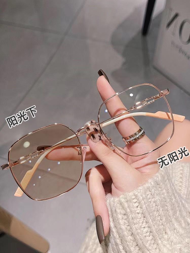 Очки с защитой от синего света, светочувствительные, женские, с большой оправой, с защитой от синего света, готовые очки для близорукости