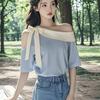 A New Chinese-style T-shirt with A Slanted Neck and Off-the-shoulder Top That Hides The Body