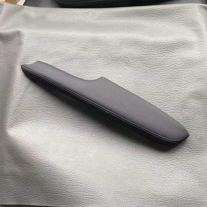 Civic Восьмого поколения (06-11) Декоративная накладка подлокотника двери - Черно-бежевая кожа