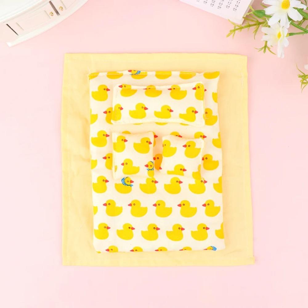 Набор из пяти предметов, кукольный домик, миниатюрная кровать, простыня, 20 см, плюшевая кукла, постельные принадлежности, ролевые игры, игрушки