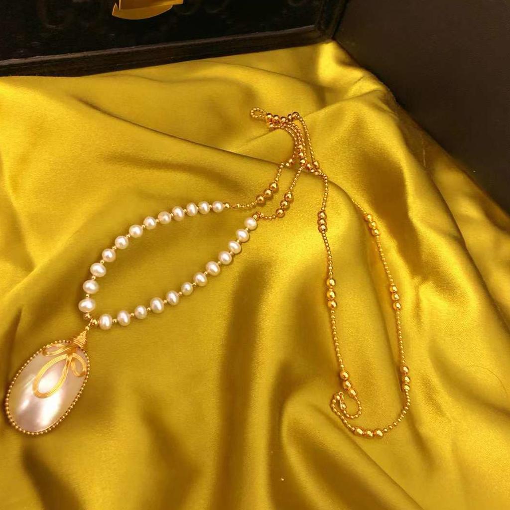 Natural White Mabei Sweater Chain New Gold Bead Bean Chain 4-5MM High Quality Natural Freshwater Pearl Necklace with Long Chain