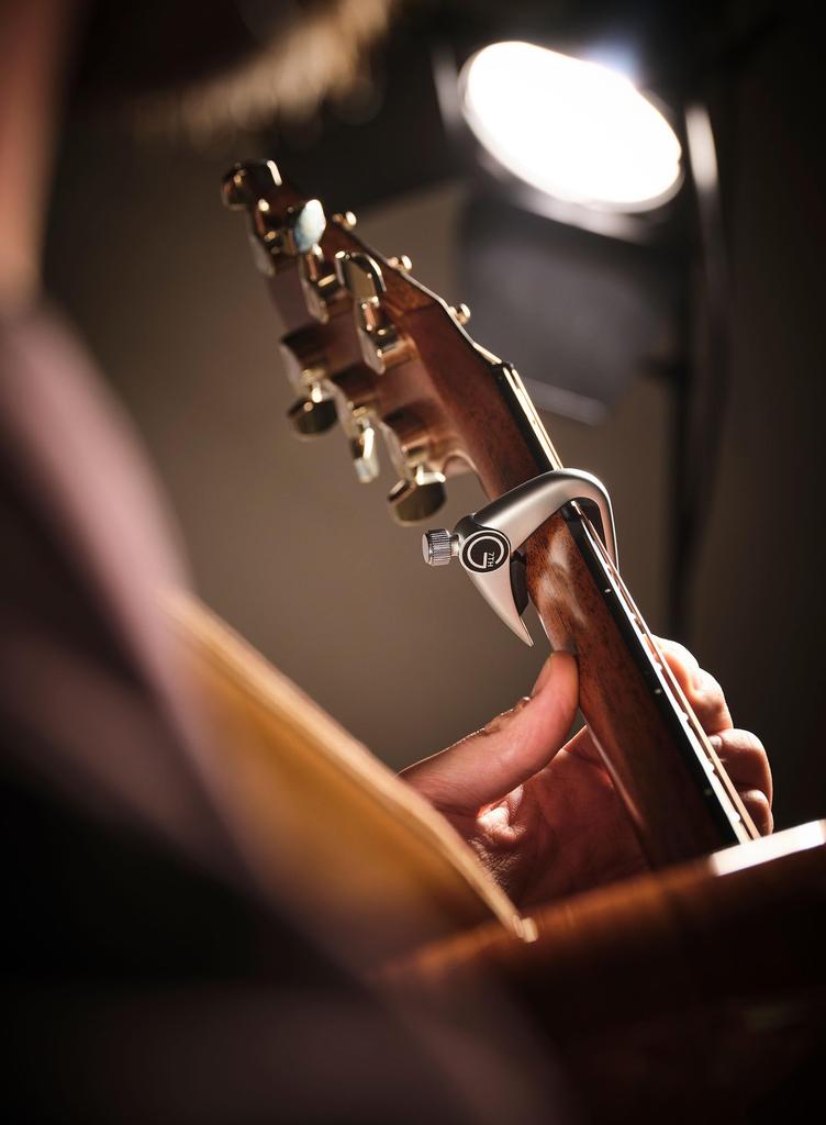 G7TH NEWPORT CAPO SILVER Capo for Folk Guitar [Officially Imported] 6-String