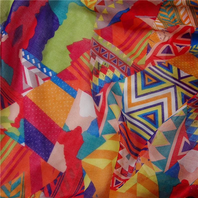 Colorful Geometric Cotton-Linen Scarf: Retro Ethnic Style Beach Shawl