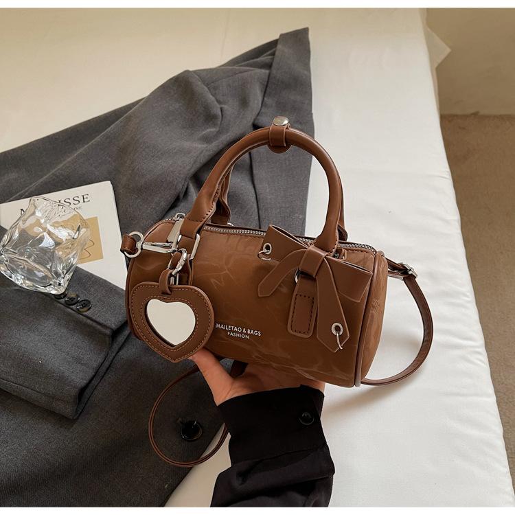 Handbag Women's 2025 New Trendy Fashion Bow Pillow Bag Super Fire Versatile Shoulder Bag Crossbody Cylinder Bag