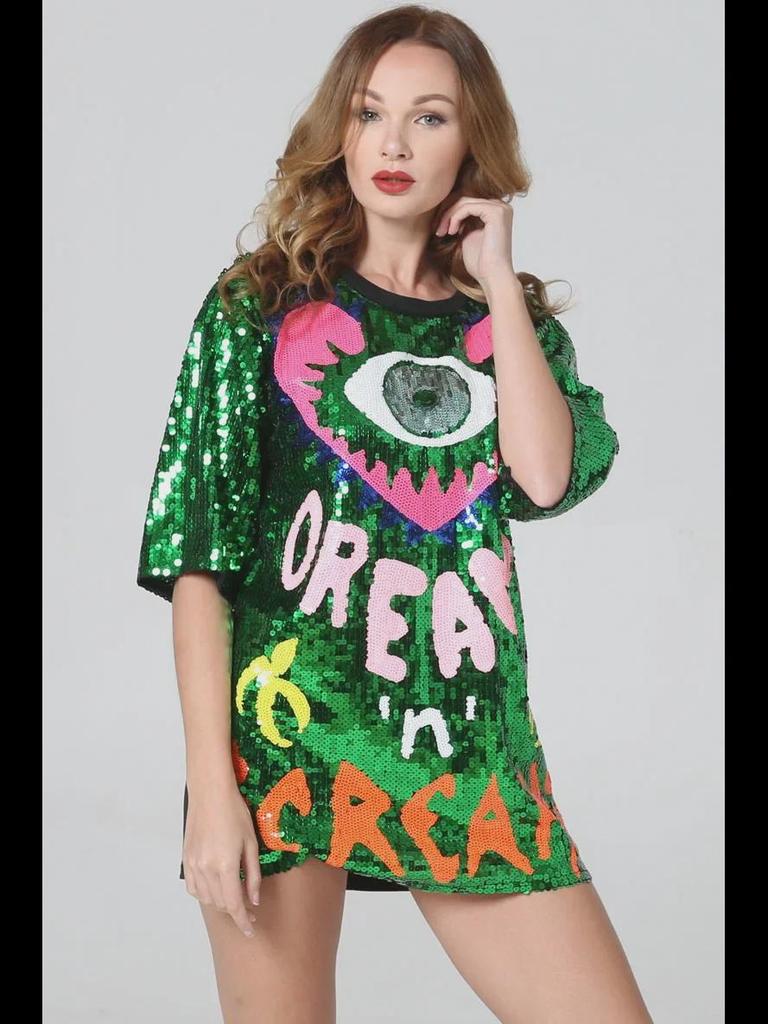 Свободная футболка с пайетками в виде сердечек персикового цвета 8 цветов - Коллекция весна/лето 2024 г.