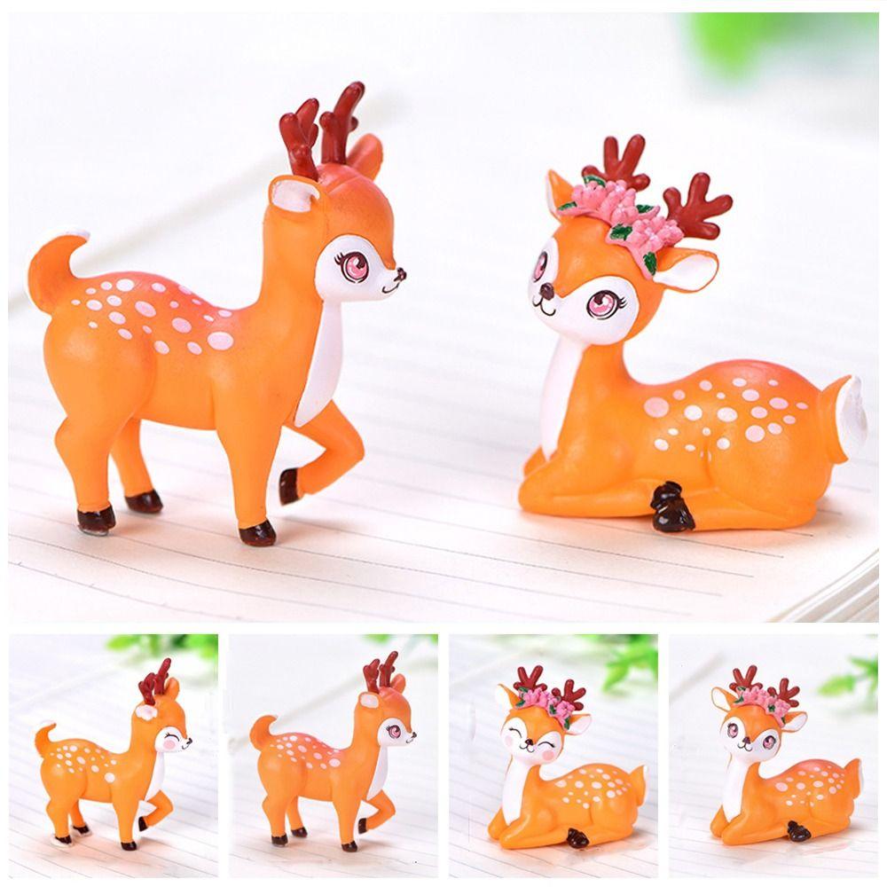 Plastic Cartoon Sika Deer Figurine Delicate Animal Statue Mini Cartoon Sika Deer Ornament  Outdoor