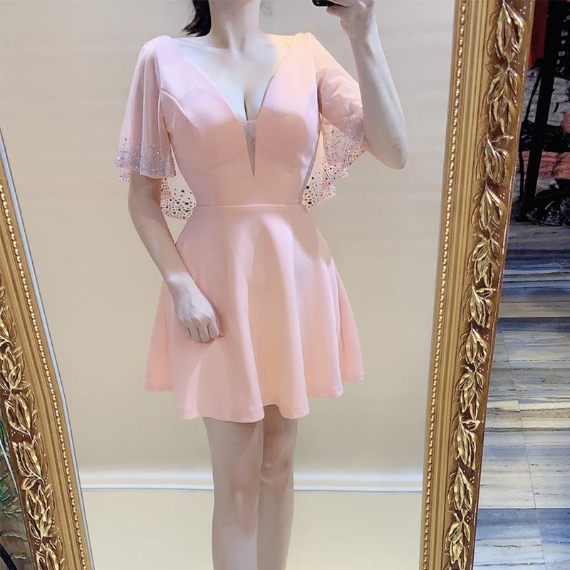 Новый банкетный модный темперамент тонкое платье короткое платье-слово ночной клуб светская львица ежегодная встреча юбка