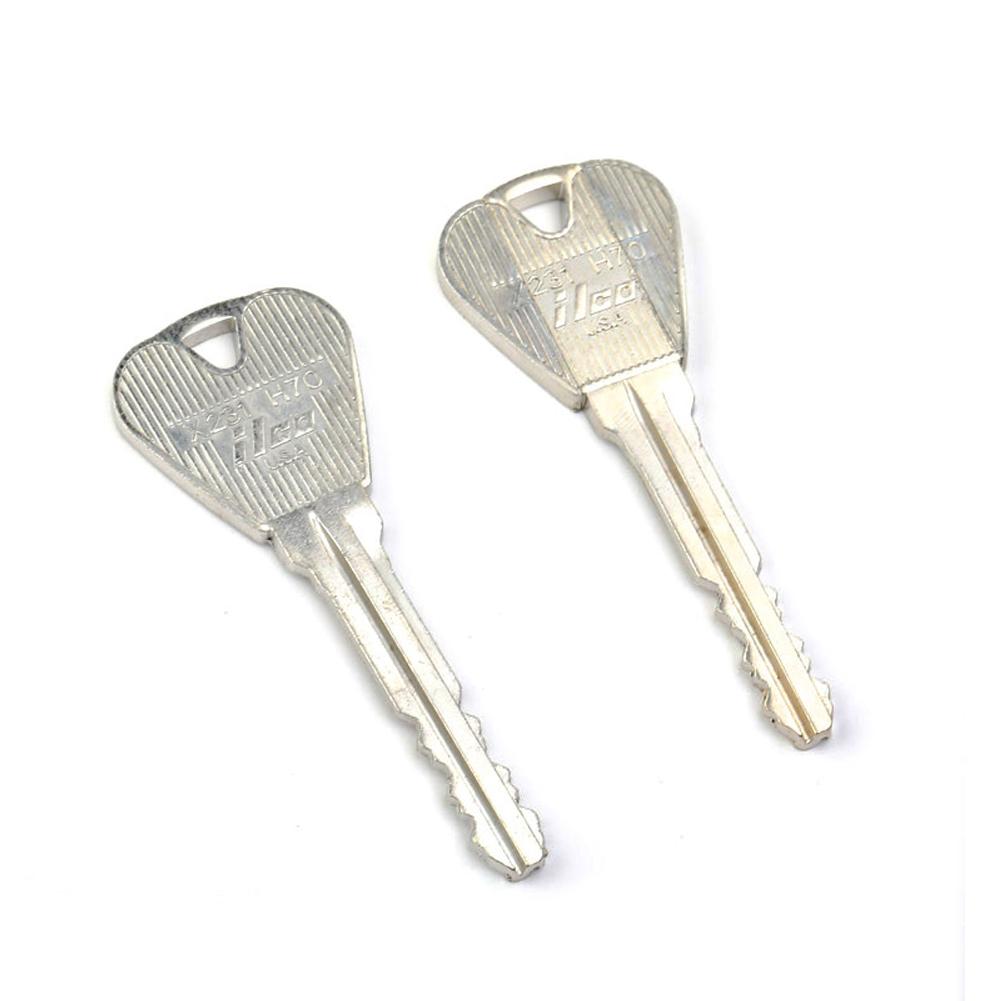 2Pcs Funny Magic Folding Key Magic Tricks For Kids Crossing Into The Bottle Magic Props Toys Close-up Performance Gift