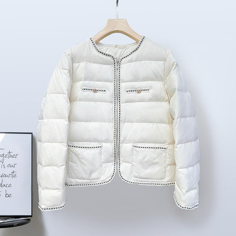 Down Jacket Women's Year New Short Light and Versatile Fashion White Duck Down Autumn and Winter Small Sweet Coat